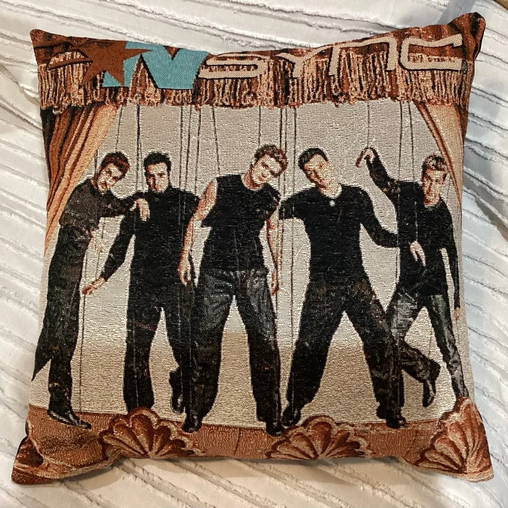 🟠 Vintage & New - NSYNC "No Strings" Design Woven Tapestry Pillow - Collectible - Picture 1 of 9